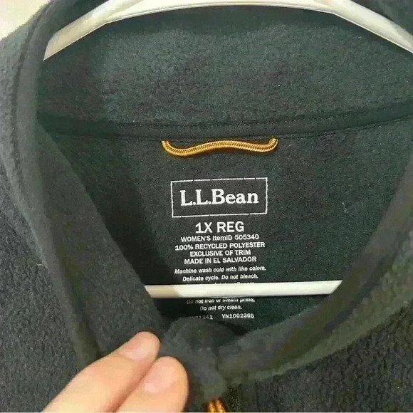 L.L. Bean Men’s Fleece Full Zip Black Jacket Size 1X - Picture 2 of 4